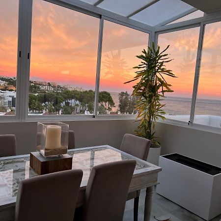 On The Beach - Penthouse On The Mediterranean Estepona Exteriör bild