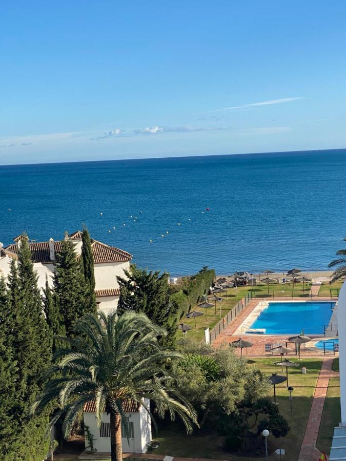 On The Beach - Penthouse On The Mediterranean Estepona Exteriör bild