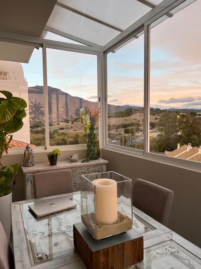 On The Beach - Penthouse On The Mediterranean Estepona Exteriör bild