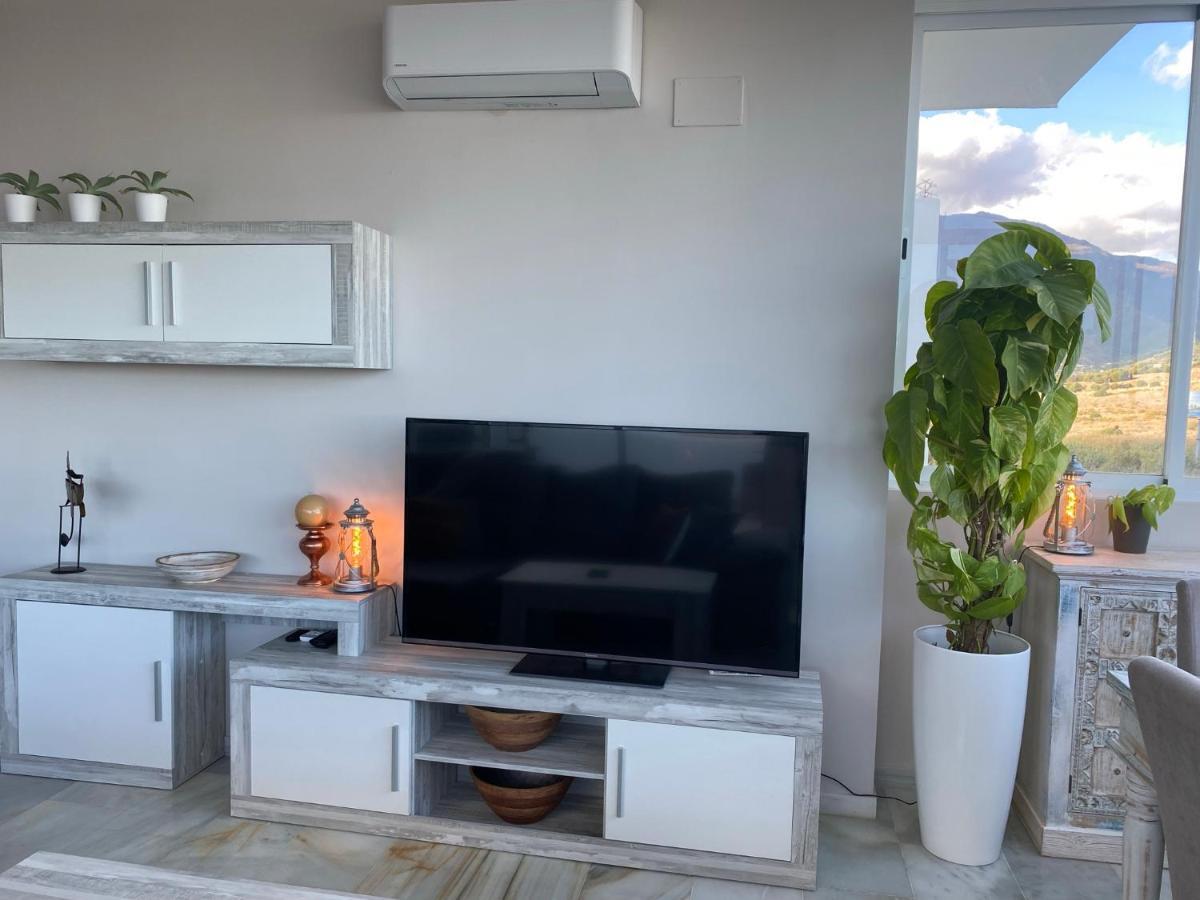 On The Beach - Penthouse On The Mediterranean Estepona Exteriör bild